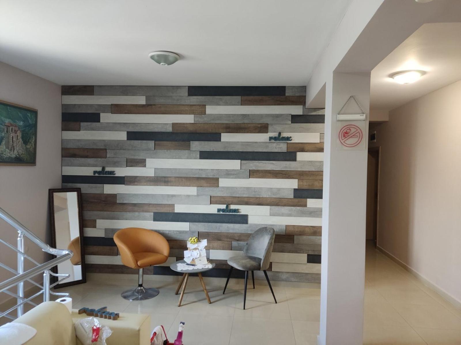 אסנובגראד Alexander Hotel מראה חיצוני תמונה