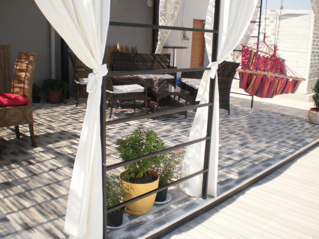 אסנובגראד Alexander Hotel מראה חיצוני תמונה